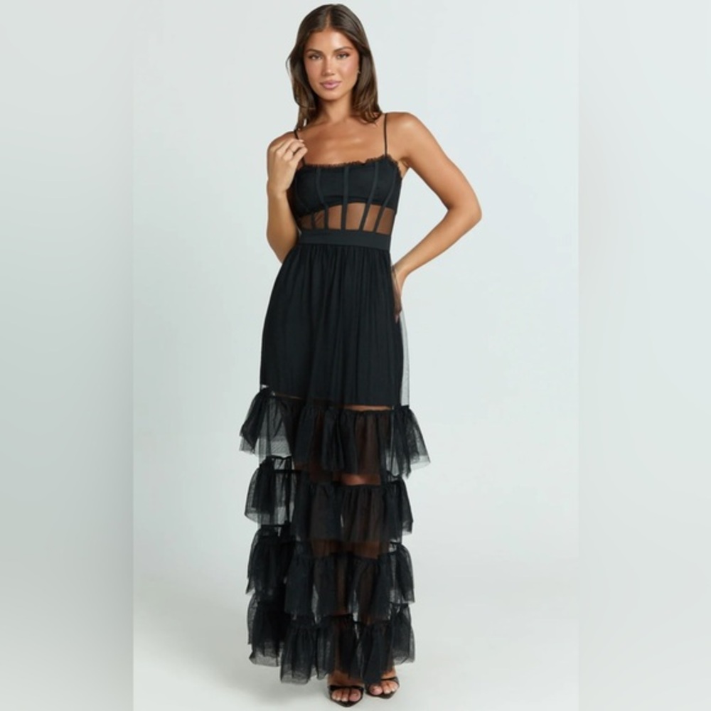NWT Showpo Evelynn Black Corset Tiered Maxi Dress SIZE 4
